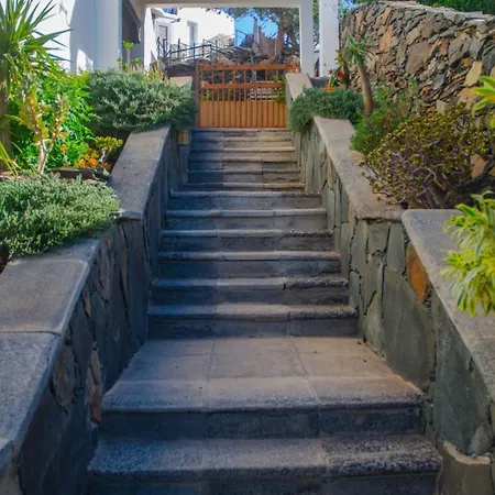 Villa Piscina Privada Madreselvasuite San Bartolomé